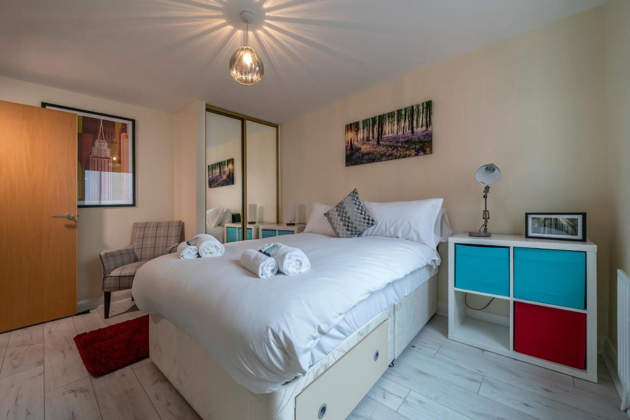 1 Bd Apt In Historical W Belfast Close To Centre Esterno foto