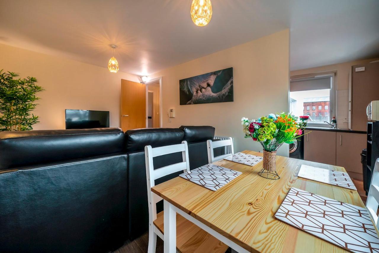 1 Bd Apt In Historical W Belfast Close To Centre Esterno foto